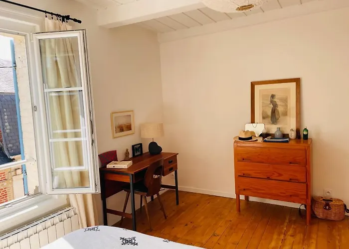 Charmante Maison De Pecheur A Trouville Sur Mer